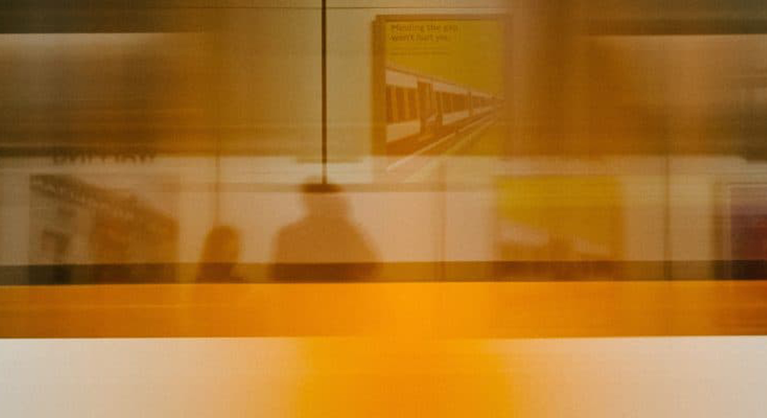 Escena de la ventana y del tren 